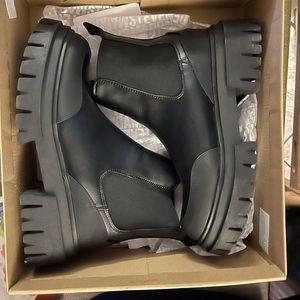 Black Steve Madden Boots
